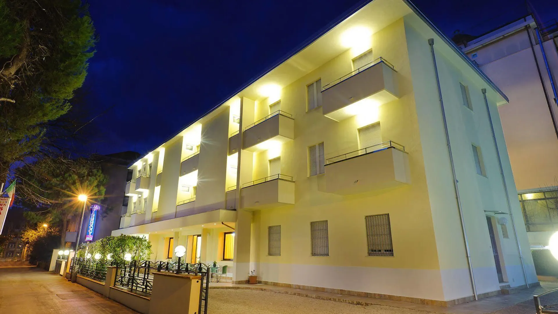 Hotel Vannucci Rimini